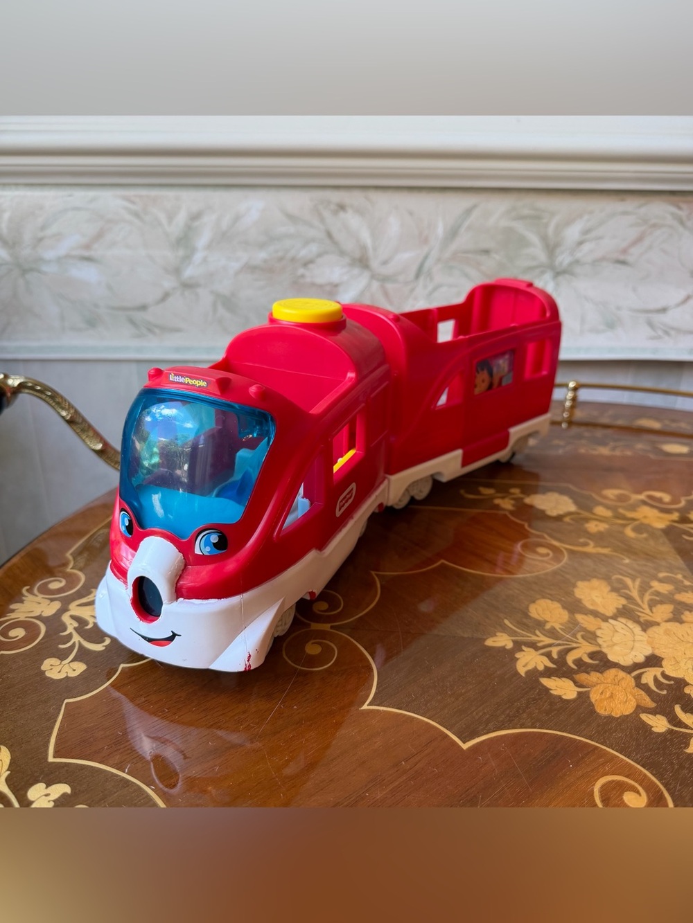 Fisher-Price Little People Vehicle Red Train 2016
Working Lights & Sounds